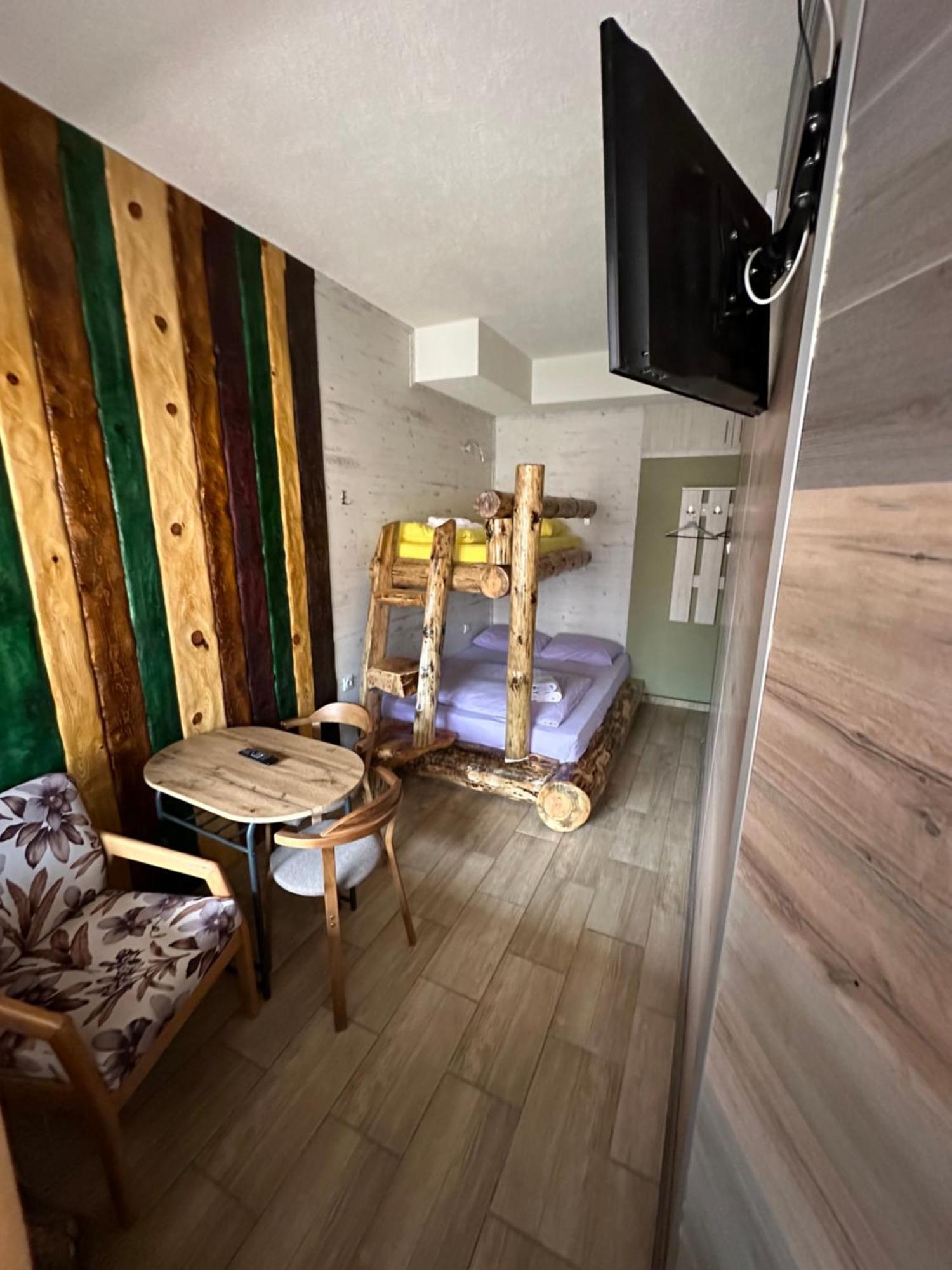 Apartments Park 2016 Surdulica ภายนอก รูปภาพ