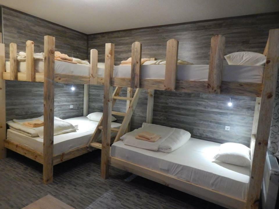 Apartments Park 2016 Surdulica ภายนอก รูปภาพ